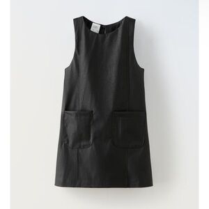 BRAND NEW Zara Black Sleeveless Pinafore with Front Patch Pockets